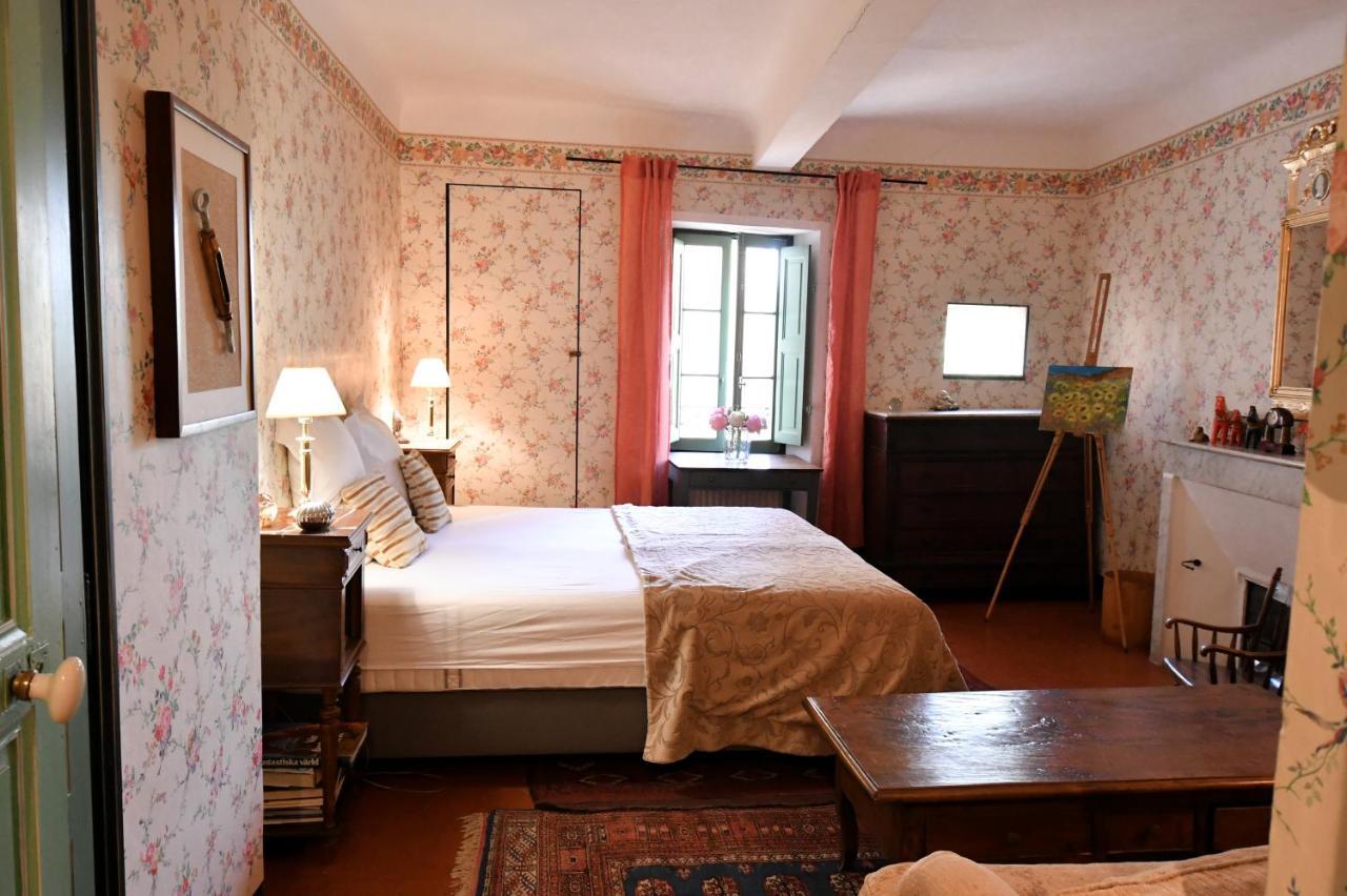 Bed and Breakfast La Cachette Du Comte Montfort-sur-Argens Экстерьер фото