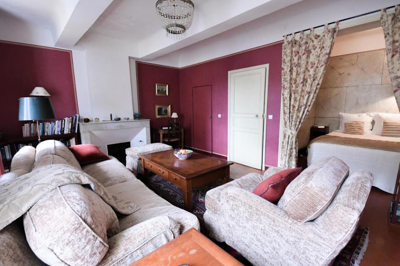 Bed and Breakfast La Cachette Du Comte Montfort-sur-Argens Экстерьер фото