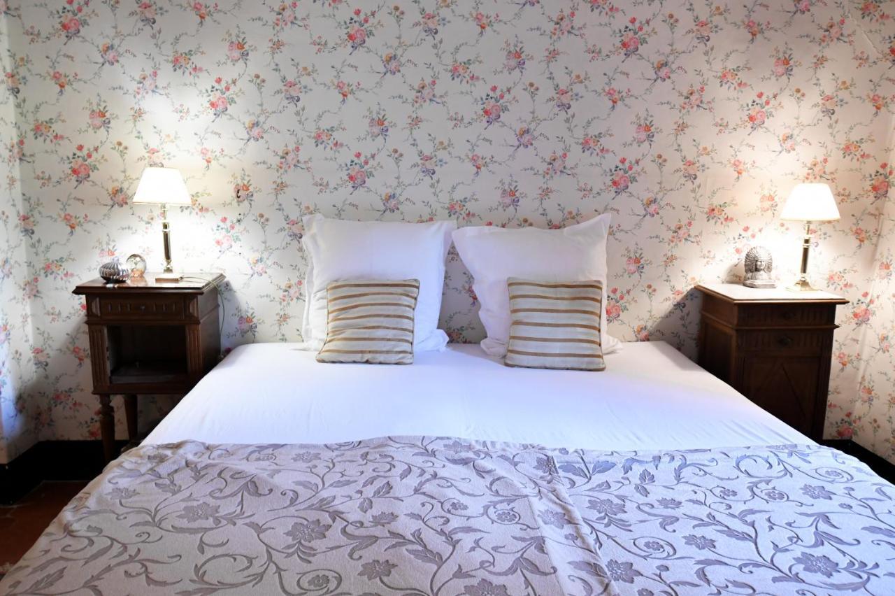 Bed and Breakfast La Cachette Du Comte Montfort-sur-Argens Экстерьер фото